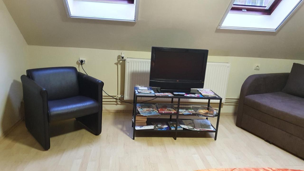 Ruttkai Vendeghaz Apartment Szekesfehervar Luaran gambar