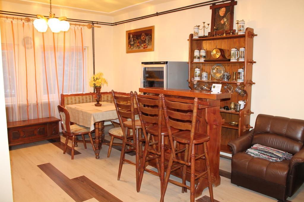 Ruttkai Vendeghaz Apartment Szekesfehervar Luaran gambar